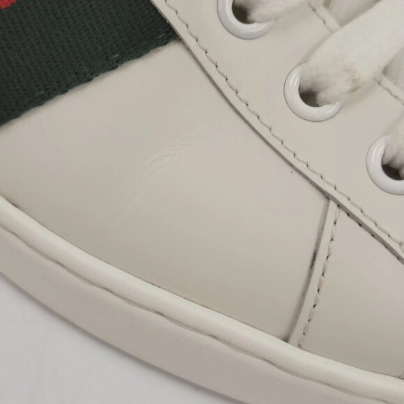 (65361-1) Gucci White Bee Runner Shoes - Size 8 Men's - Picture 13 of 15